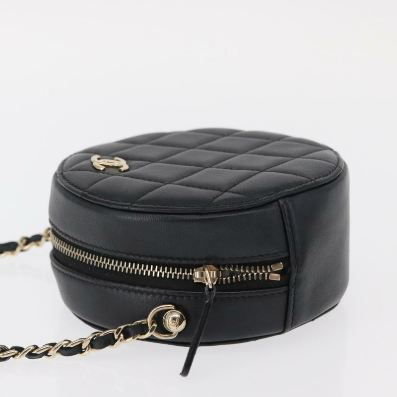 【日本直送】香奈兒 (CHANEL) 絎縫羊皮肩包 黑色 金色 CC 標誌 正品 ka1221SAV-3