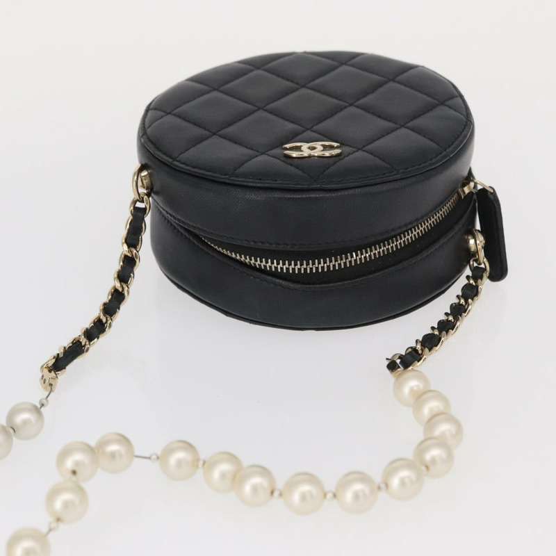 【日本直送】香奈兒 (CHANEL) 絎縫羊皮肩包 黑色 金色 CC 標誌 正品 ka1221SAV-5