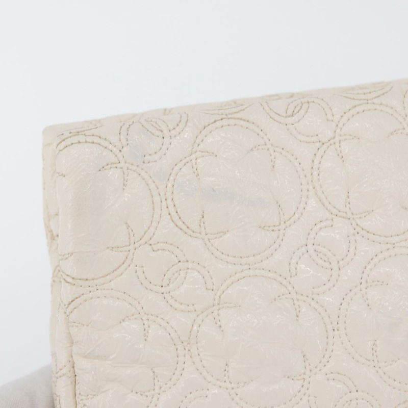 【日本直送】香奈兒 Icon 手拿包 漆皮 白色 金 CC 認證 172502A-2