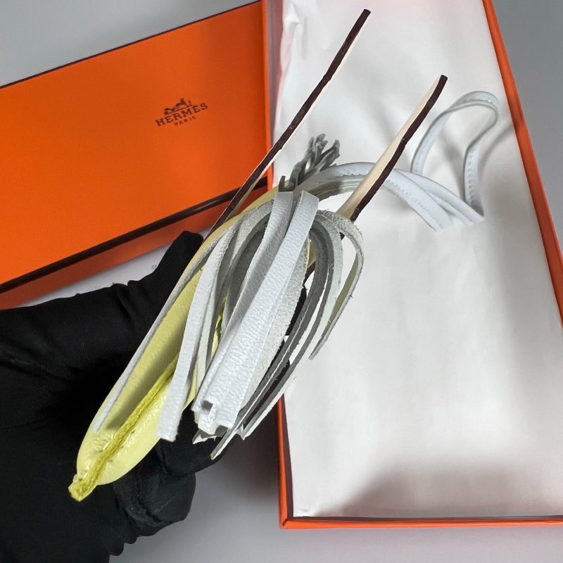 HERMES Z刻 蘋果綠飛馬吊飾-3