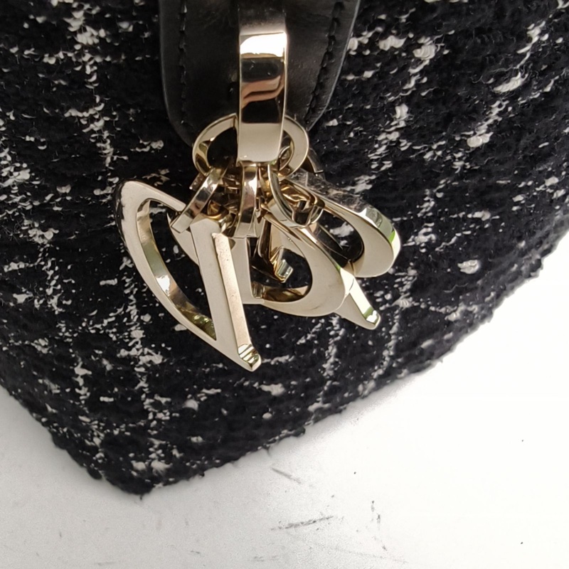 DIOR Toujours豎版小號16黑色毛呢金扣2025-4