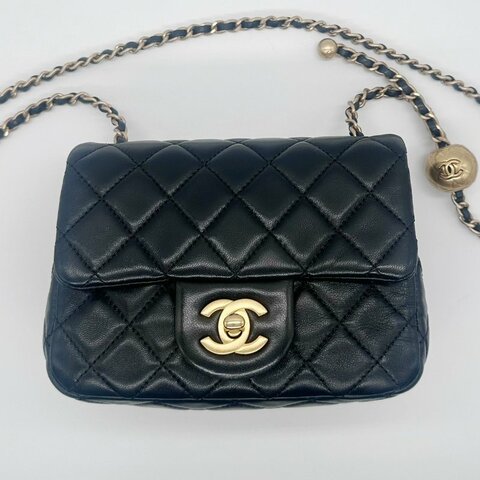 CHANEL 黑色金球方胖子(小羊皮)