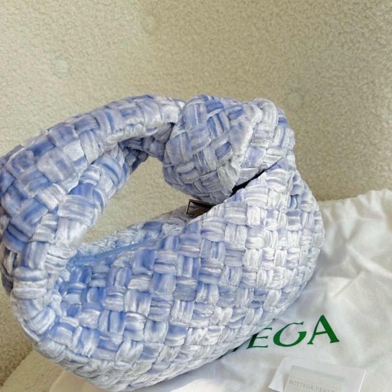 Bv jodie扭結紫色手提包26 *16 *7  95新. 配件塵袋-7