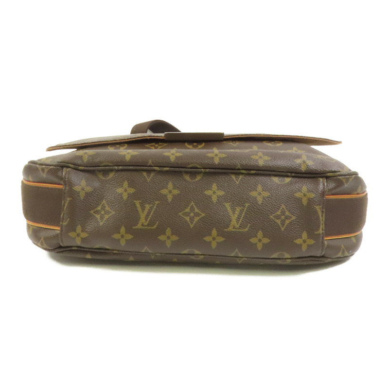 LOUIS VUITTON Monogram Beaubourg MM金扣肩背袋-3