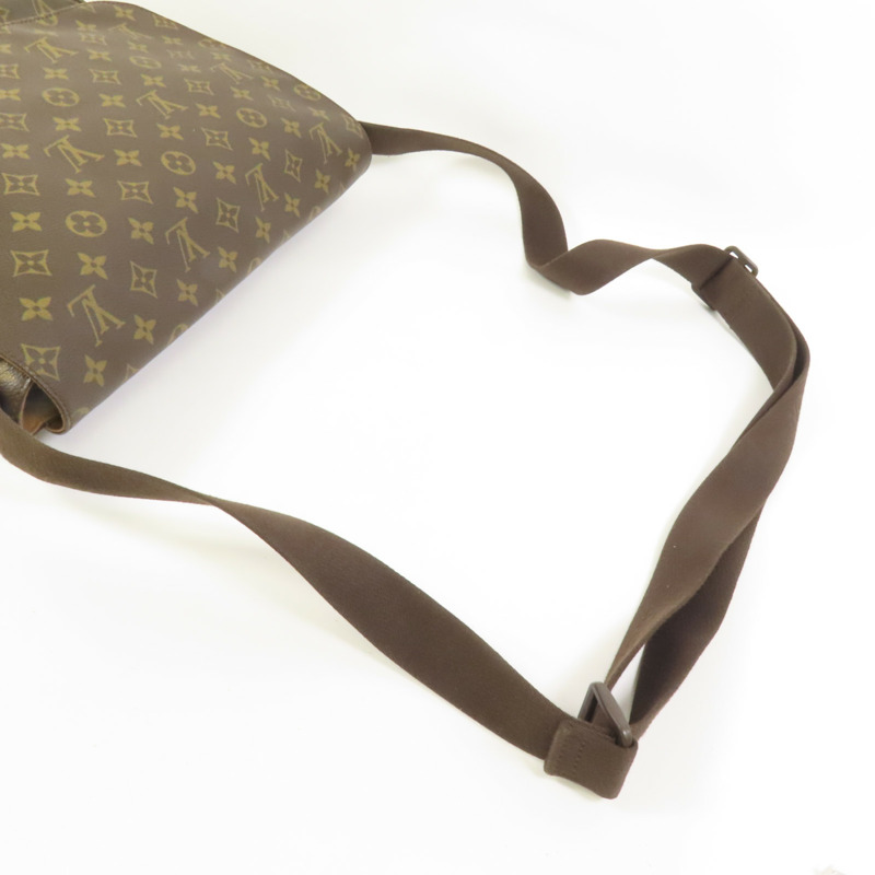 LOUIS VUITTON Monogram Beaubourg MM金扣肩背袋-4