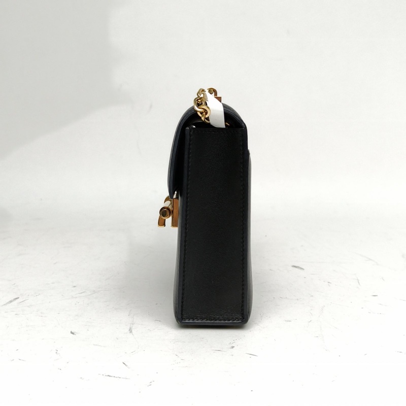 HERMES Verrou手槍包插銷包17黑色Tadelakt皮Y刻金扣-1