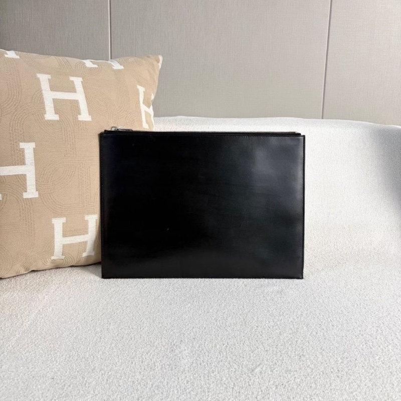 YSL黑色全皮手拿包35*26   9新  配件塵袋-3