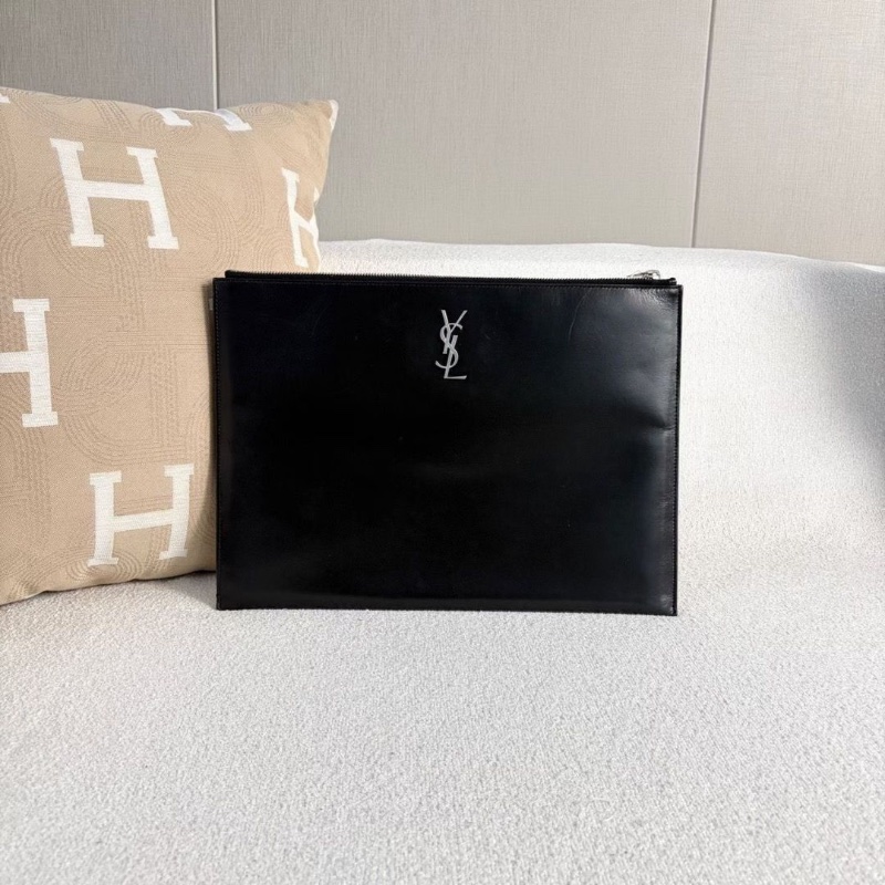 YSL黑色全皮手拿包35*26   9新  配件塵袋-4