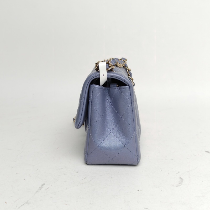 CHANEL CF口蓋包大Mini20cm藍色羊皮晶片開金扣-1