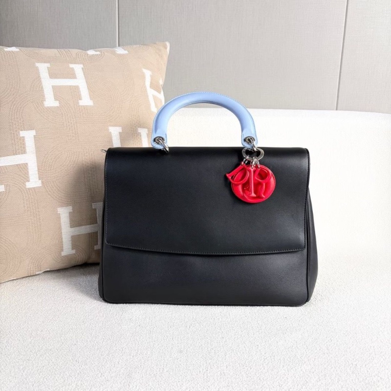 Dior Bedior手提斜背包黑色 銀扣 31*21*13  95新 配件塵袋 保卡 肩帶-4