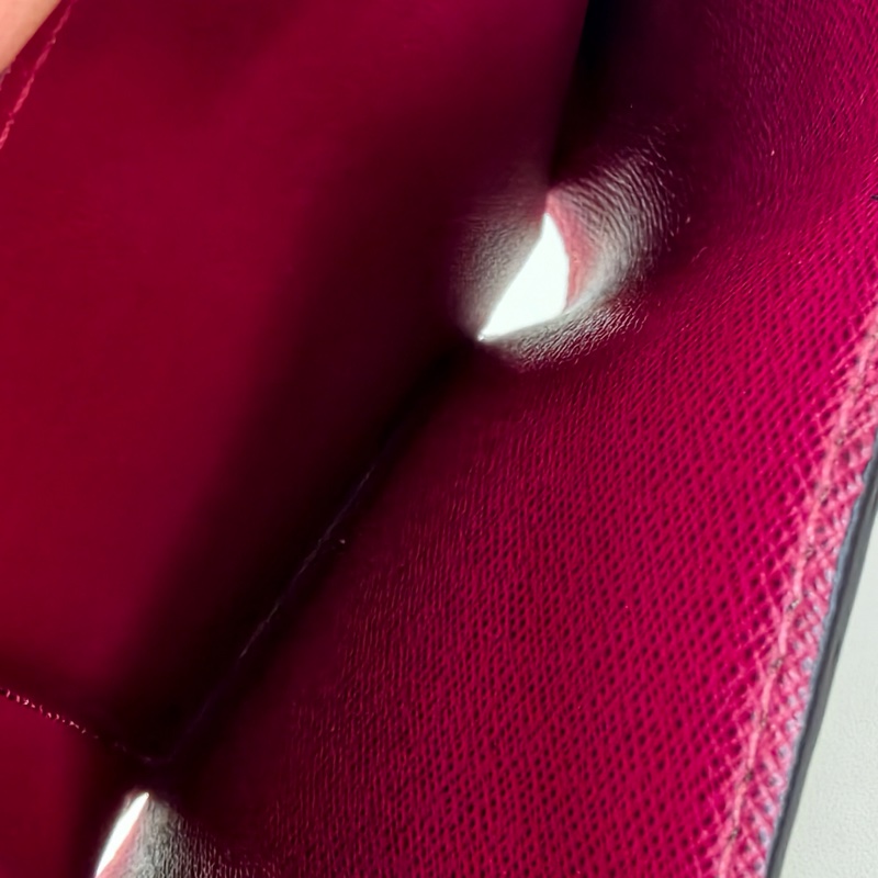 lv 路易威登 紅豆豆短款錢包-7