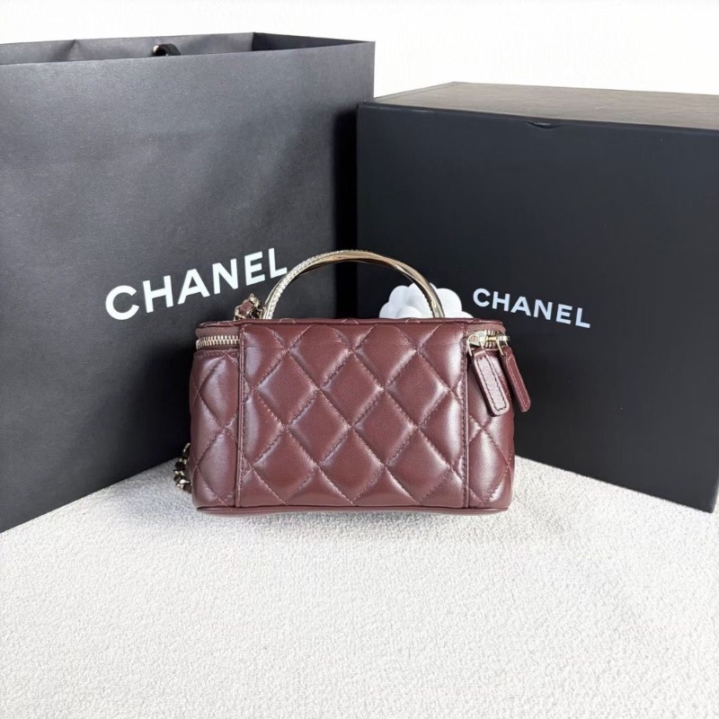 Chanel 水鑽手柄盒子化妝包 新標款 酒紅色 金扣 羊皮16*10*8  95新 配件盒子 說明書 塵袋-2
