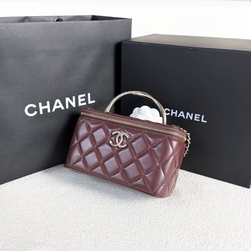 Chanel 水鑽手柄盒子化妝包 新標款 酒紅色 金扣 羊皮16*10*8  95新 配件盒子 說明書 塵袋-6