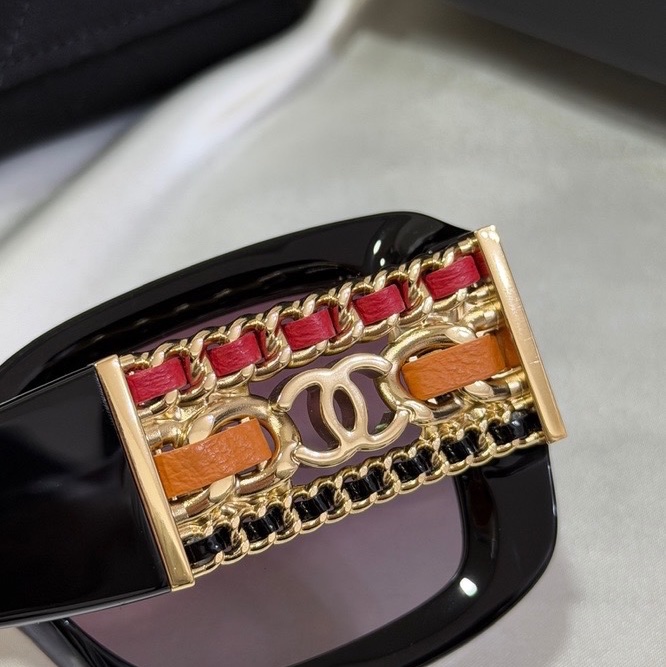 香奈兒Chanel 紫色漸層方形眼鏡 重工設計 不撞款 原價35000-13