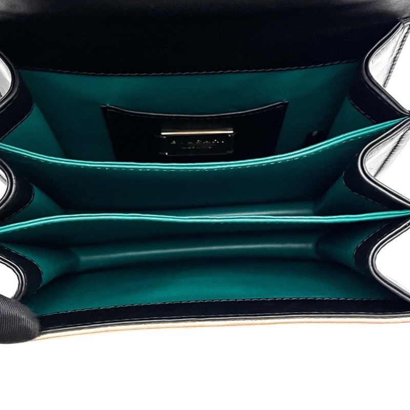 BVLGARI 黑金蛇頭手提斜背風琴包18.5*16*10  9新 配件塵袋-6