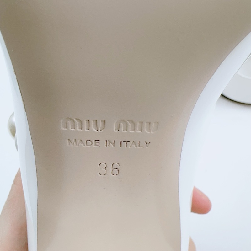 閒置未使用 MiuMiu miumiu瑪麗珍 36碼-6