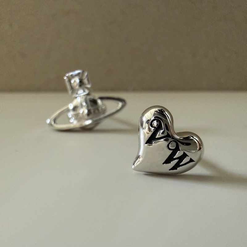 Vivienne Westwood🪐Leodaria Earrings稀有純銀 不對稱土星/愛心耳環-6