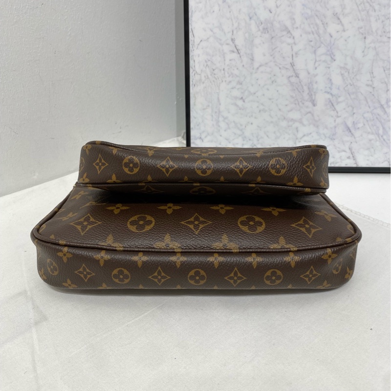 LV路易威登 五合一斜挎包 粉肩帶-5