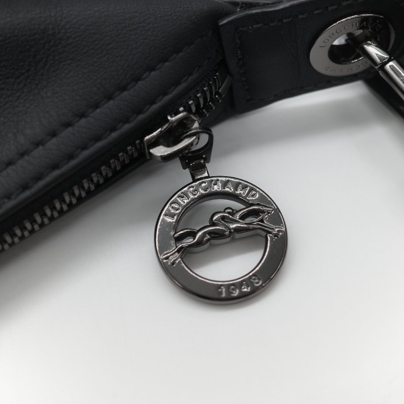 Longchamp 瓏驤 Le Pliage Xtra 經典黑色 頂級平滑小牛皮 中型 半月型單肩腋下包-22