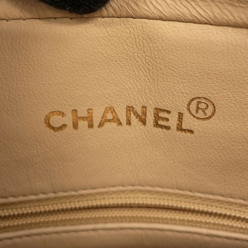 香奈兒單肩包，斜紋縫線，Coco標誌，麂皮，帶流蘇，手提包，CHANEL-14