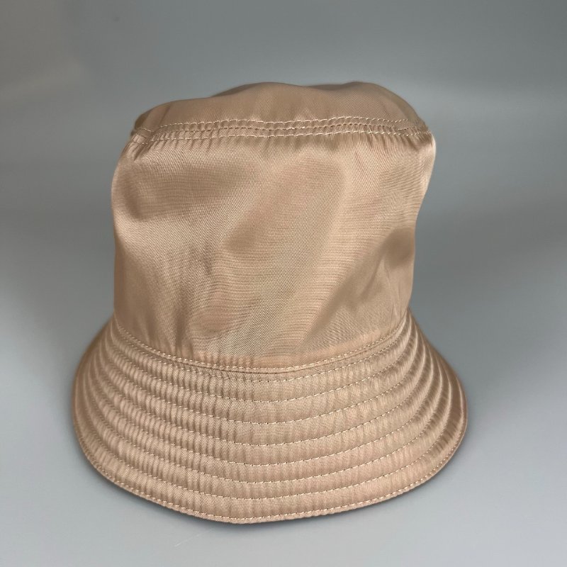 PRADA 淺米色漁夫帽#M-2