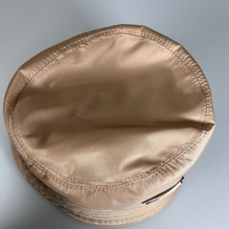 PRADA 淺米色漁夫帽#M-4