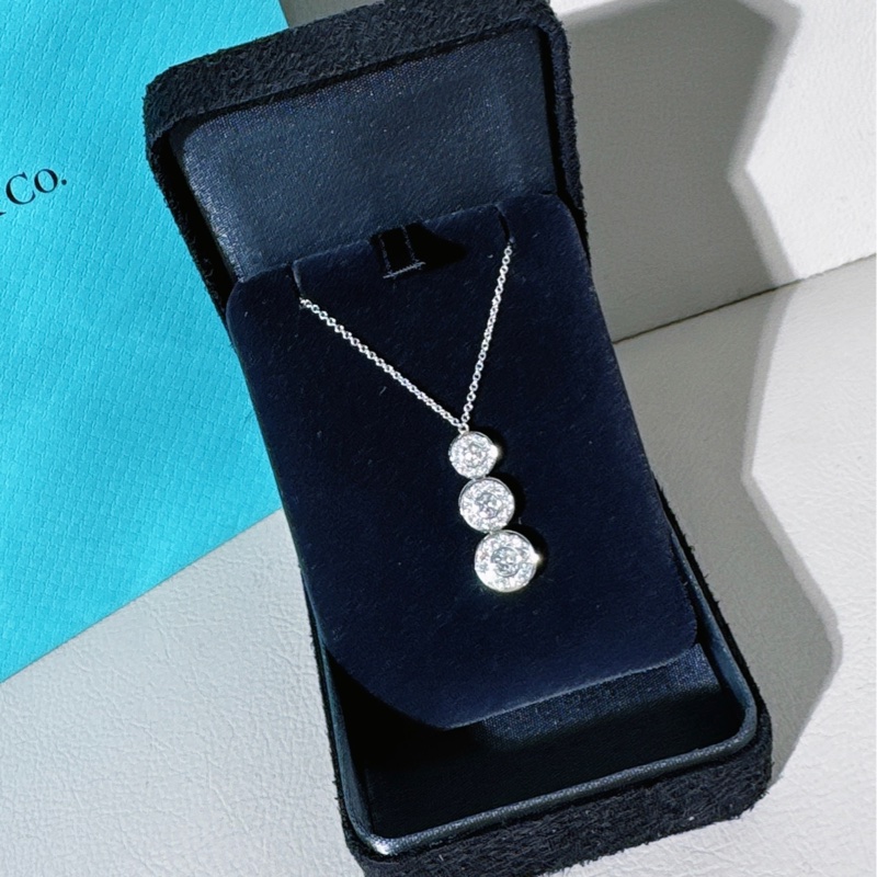 Tiffany蒂芙尼 Circlet系列 Pt950鉑金滿鑽三重圓餅項鍊-2