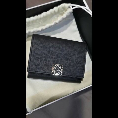 Loewe 黑金配色 三折短夾