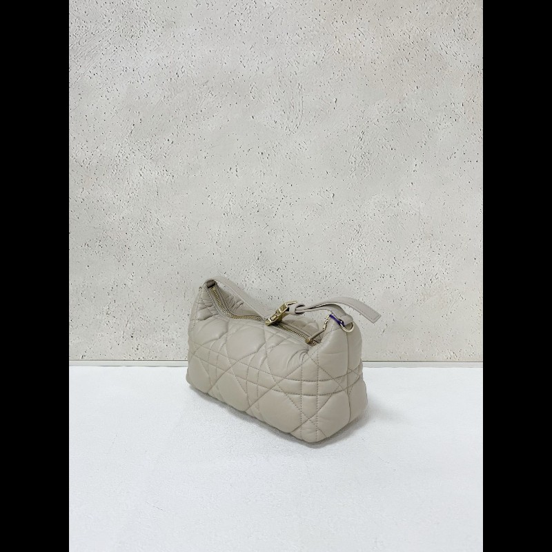 Dior 奶茶色全皮hobo
飯盒包-2