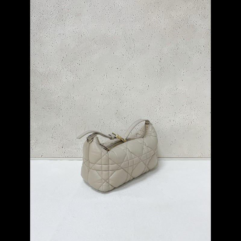 Dior 奶茶色全皮hobo
飯盒包-4