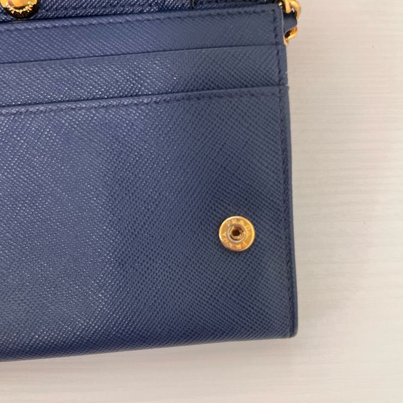 Prada 時尚藍Saffiano 牛皮革鏈條長夾-5