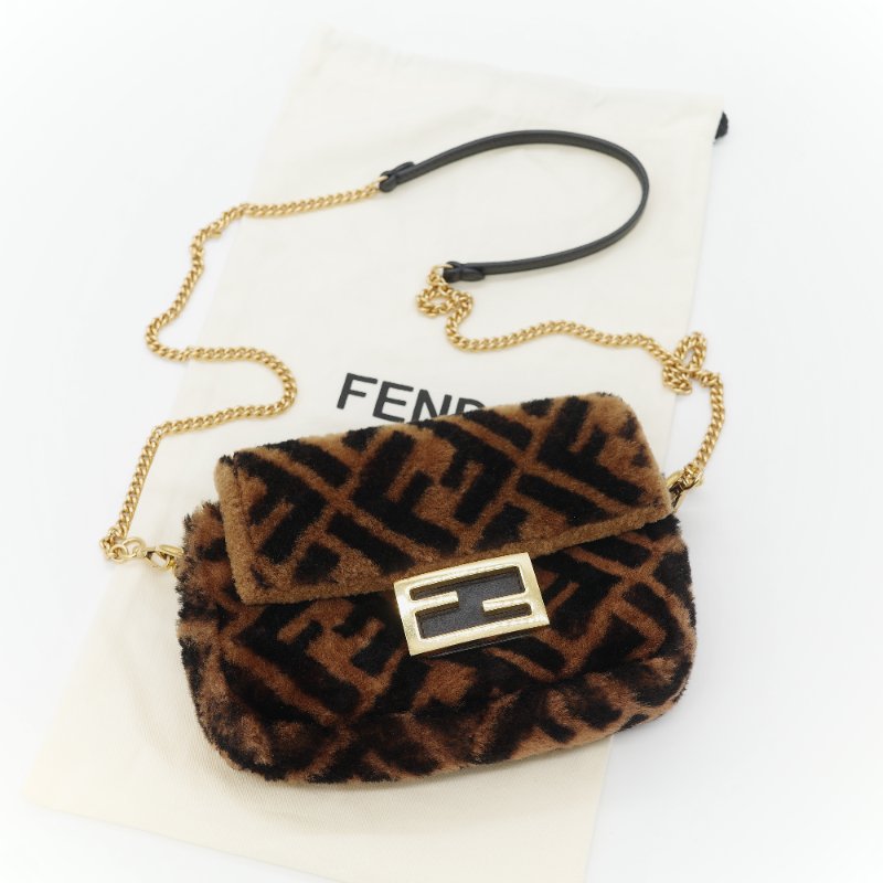 Fendi 芬迪 Baguette 經典FF Logo 滿版 咖啡色 羊毛絨 迷你 腋下肩背 兩用法棍包-1