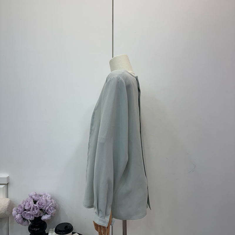 Burberry 復古刺繡上衣-1