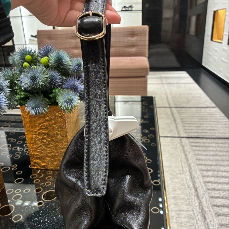 誰在找🧐香奈兒Chanel 26p hobo 小號 腋下包 鬆弛感😂-2