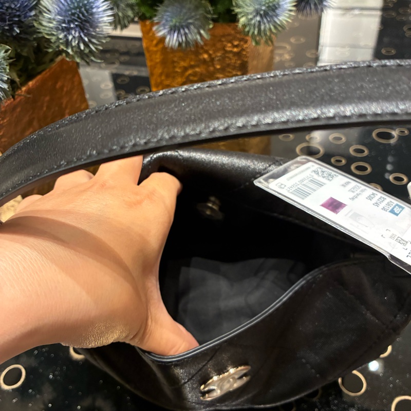 誰在找🧐香奈兒Chanel 26p hobo 小號 腋下包 鬆弛感😂-12