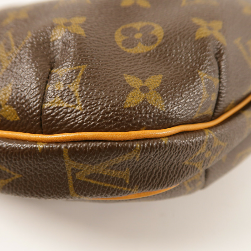 LOUIS VUITTON Monogram Croissant MM金扣肩背袋-9