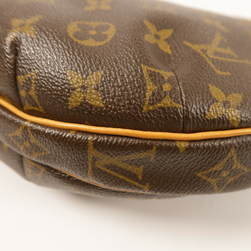 LOUIS VUITTON Monogram Croissant MM金扣肩背袋-10