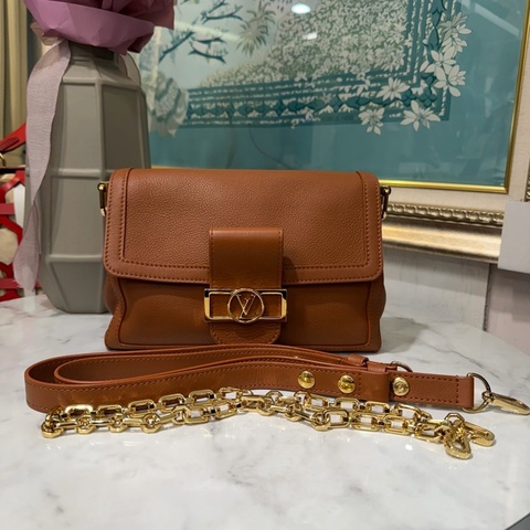 LV 琥珀牛皮Dauphinesoft MM金釦下蓋肩斜背包M11476