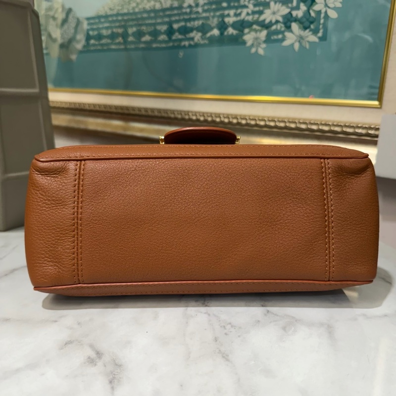 LV 琥珀牛皮Dauphinesoft MM金釦下蓋肩斜背包M11476-2