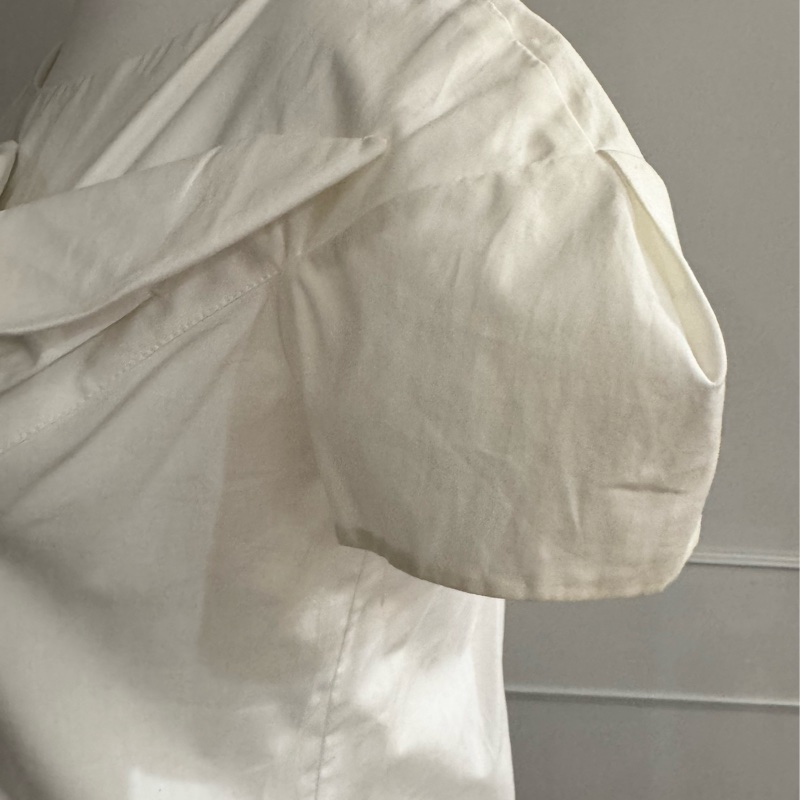 《新歡舊愛》新品正品Miu miu 白色立体剪裁上衣/40/S-6