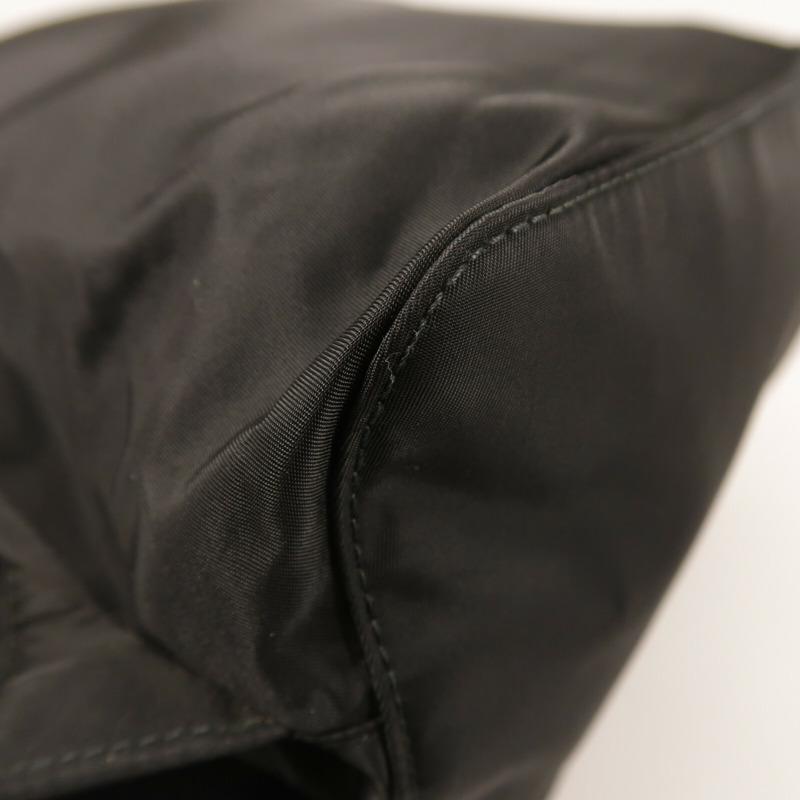 PRADA 尼龍Backpack銀扣背包-11