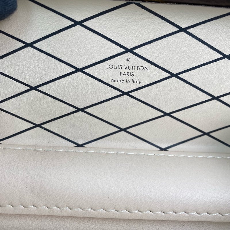 △ Louis Vuitton 路易威登 Brown Coated Canvas Monogram Vanity Case M46758 啡色塗層帆布經典老花化妝箱 - 267005695-18