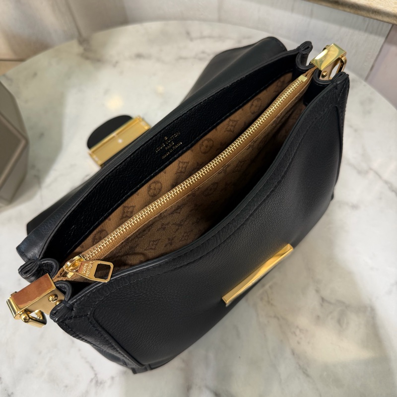 LV 黑牛皮Doupline Soft MM金釦肩斜背包M25209-5