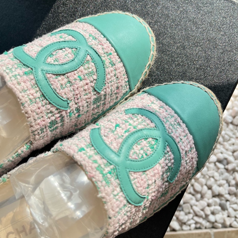 香奈兒Chanel 湖綠色鞋子38碼 附件：無 成色好-1