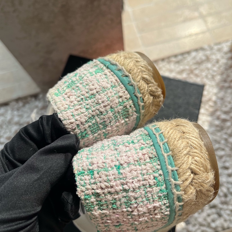 香奈兒Chanel 湖綠色鞋子38碼 附件：無 成色好-2