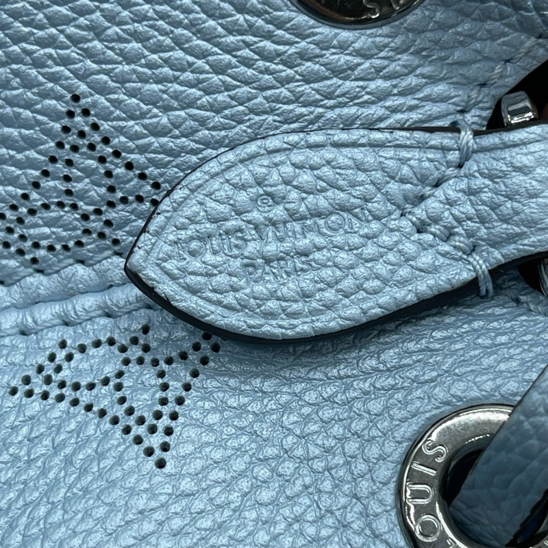 路易威登/Louis Vuitton Bella M21144    月光女神鏤花穿孔抽繩開合水桶包手提包單肩包斜挎包 藍色芯片款-8
