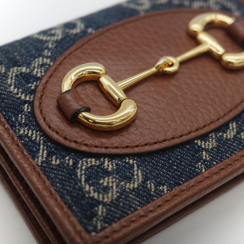 Gucci 古馳 Horsebit 1955 單寧藍 GG 緹花帆布 棕色小牛皮  馬銜扣 雙折式對折短夾-9