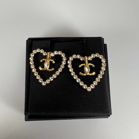 CHANEL L23/C 愛心水鑽耳環