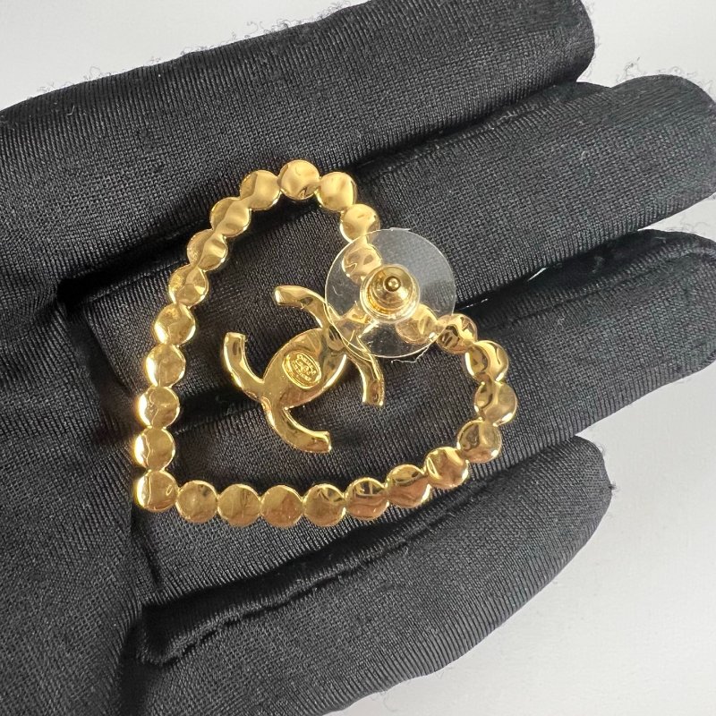 CHANEL L23/C 愛心水鑽耳環-4