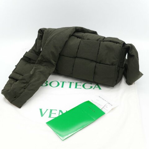 Bottega Veneta 寶緹嘉 Padded Tech Cassette 卡其綠色 填充尼龍 2x4 八格 Intrecciato 編織斜背卡帶包
